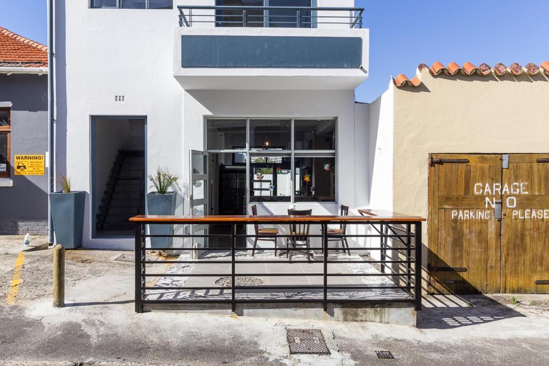 Aircommodation Guest house