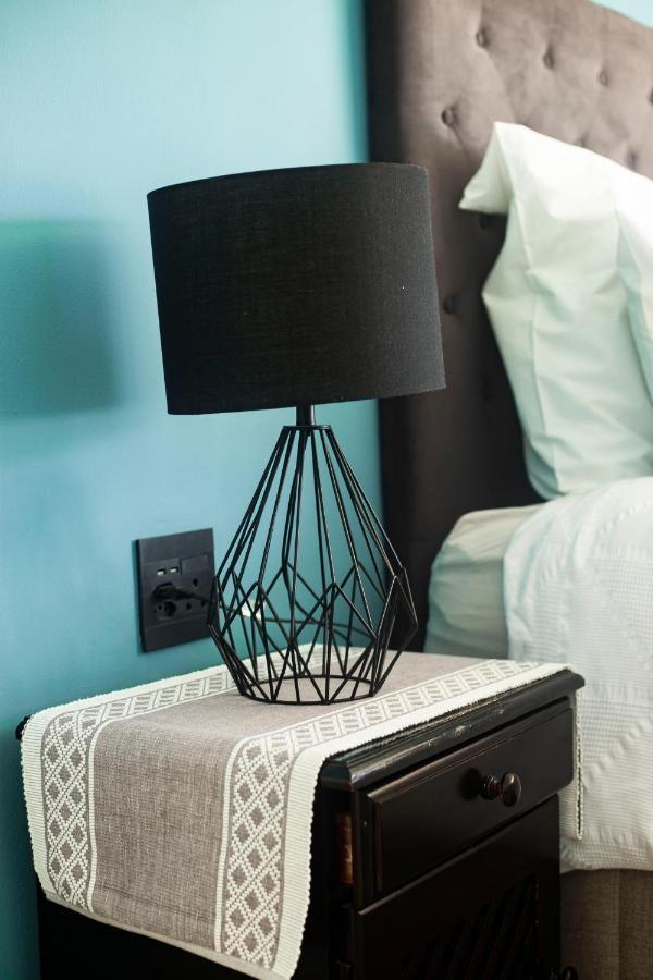 Melmetco West Beach House 4*