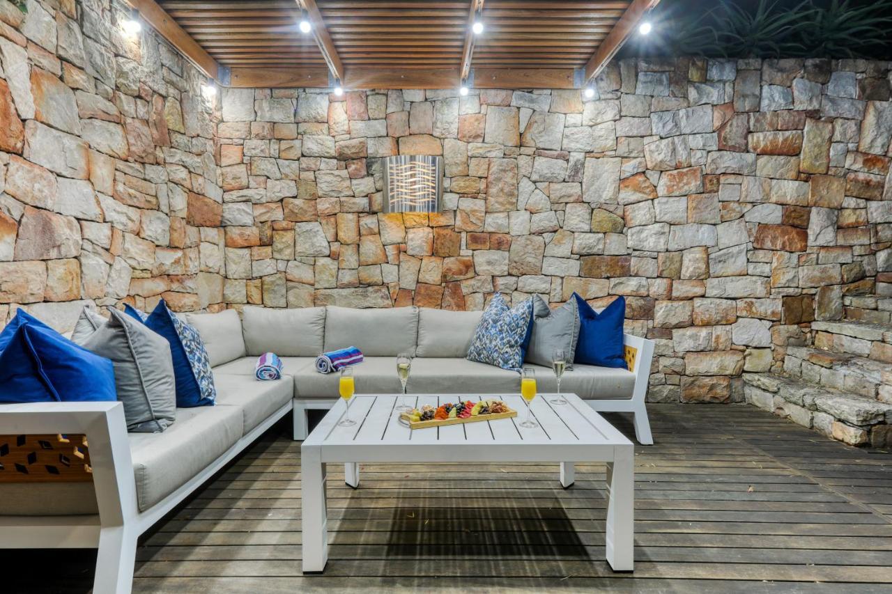 Villa Strathmore House Cape Town