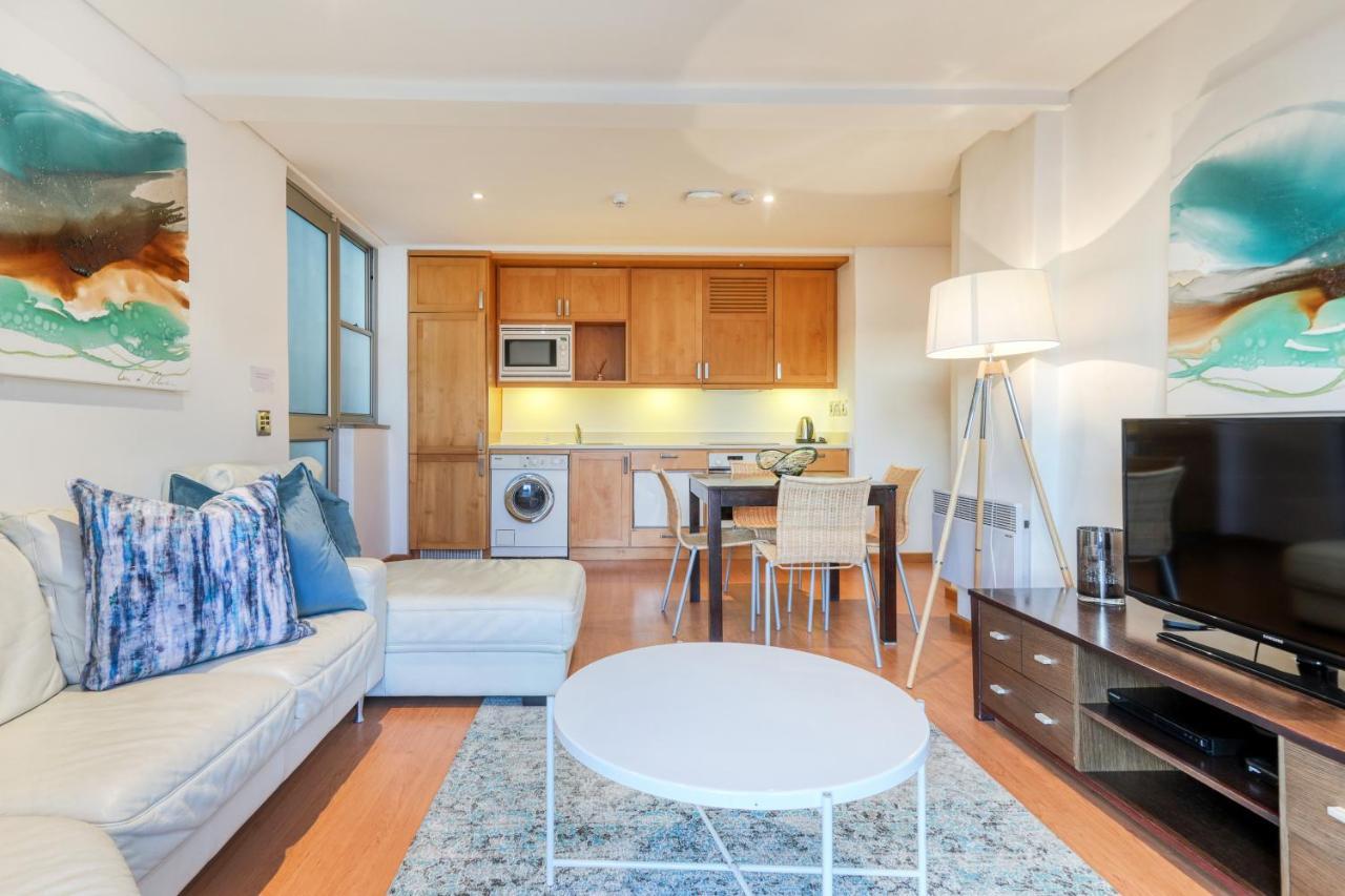 Villa Strathmore House Cape Town
