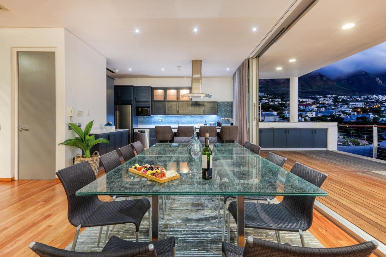 Strathmore House Villa