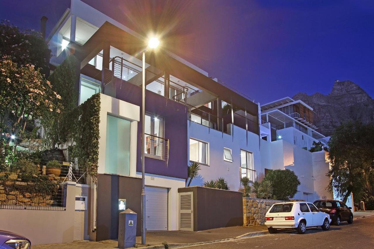 Strathmore House Villa