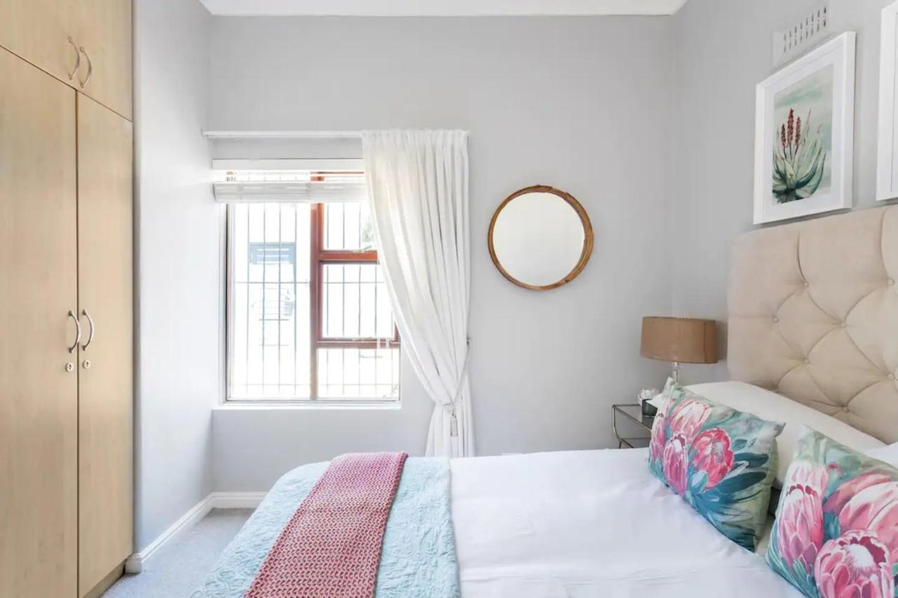 Holiday home 3 Bedroom Hilltop With Spectacular Views *