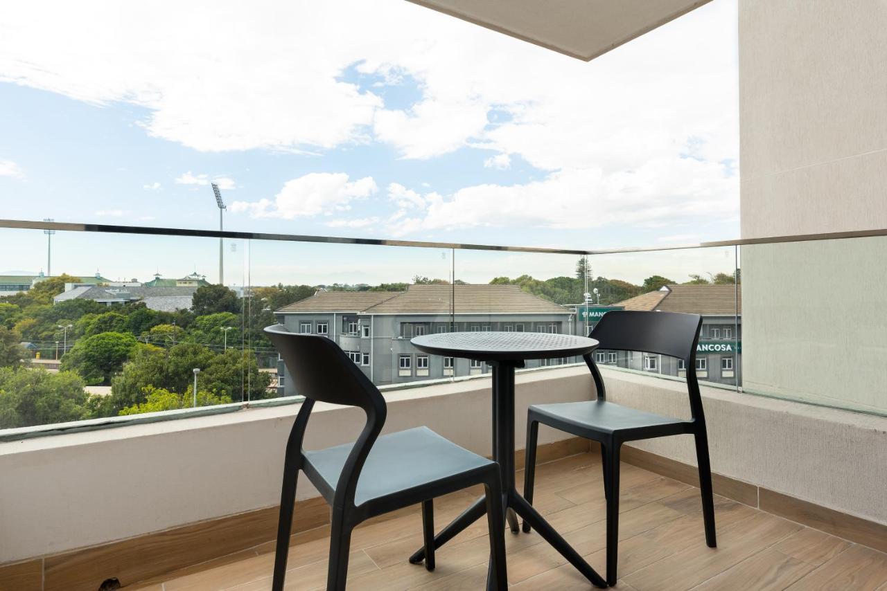 Newlands Peak By Totalstay