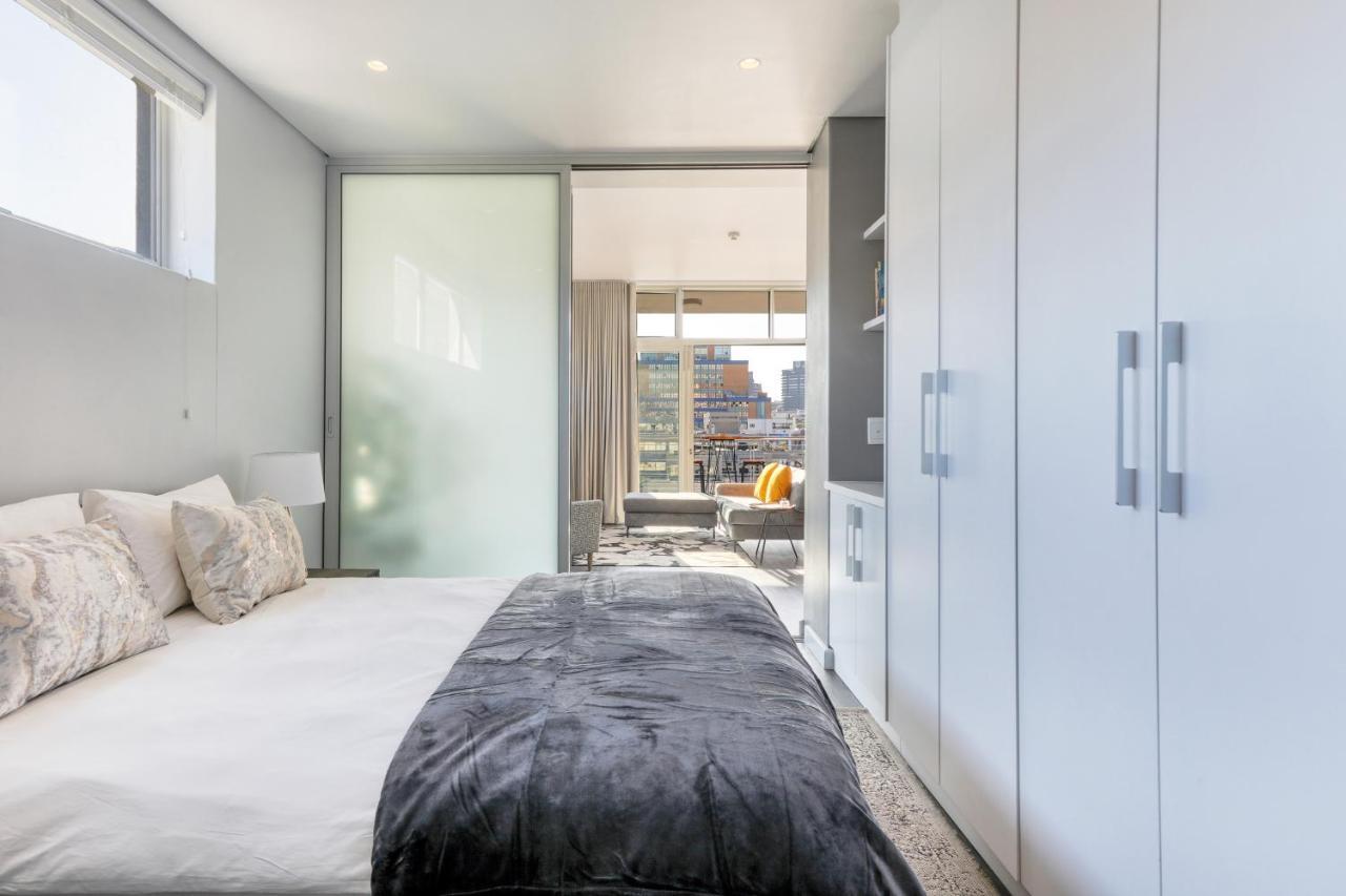 View 1 Bedroom In Cbd * Cape Town