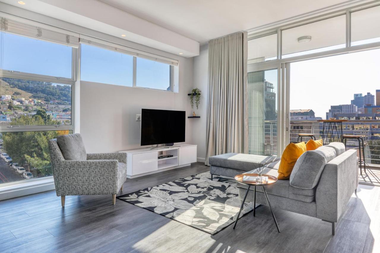 View 1 Bedroom In Cbd