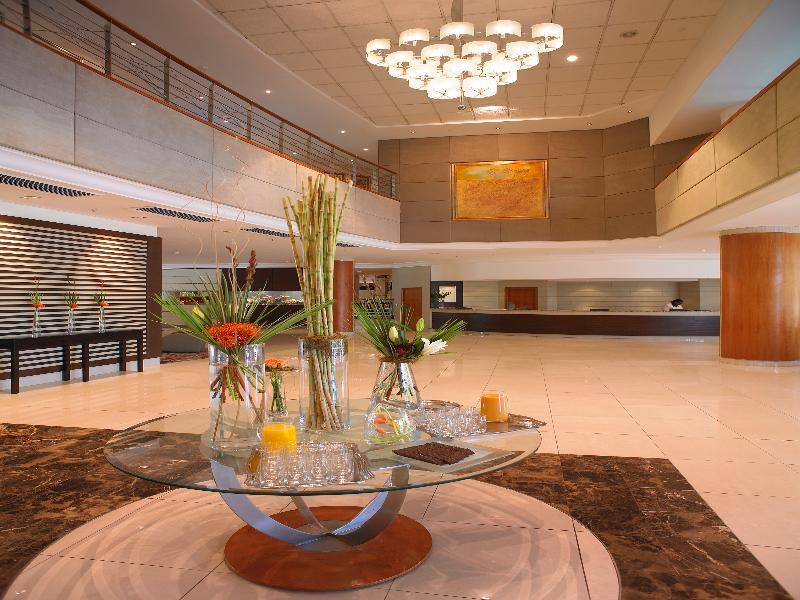 Southern Sun Waterfront 4*