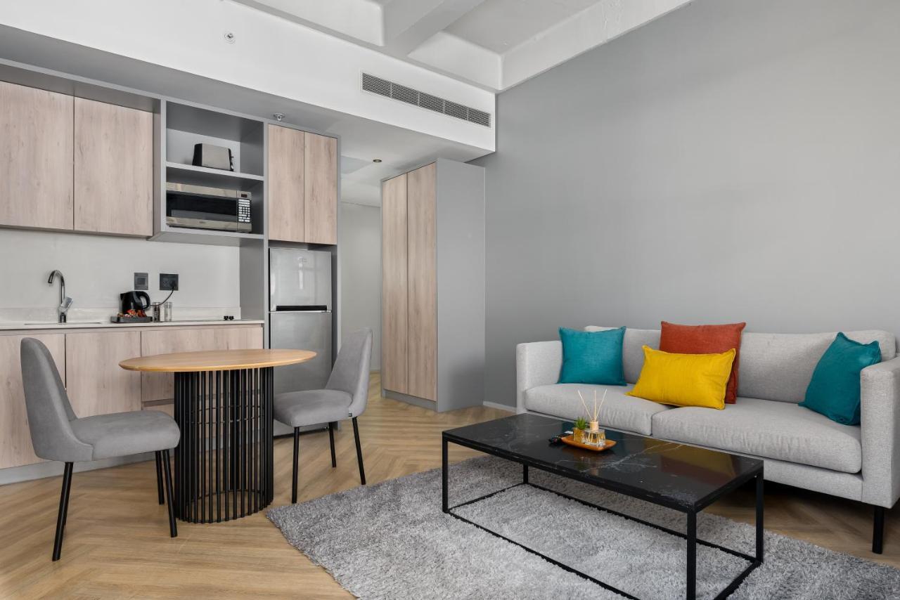 One Thibault Luxury Apartment