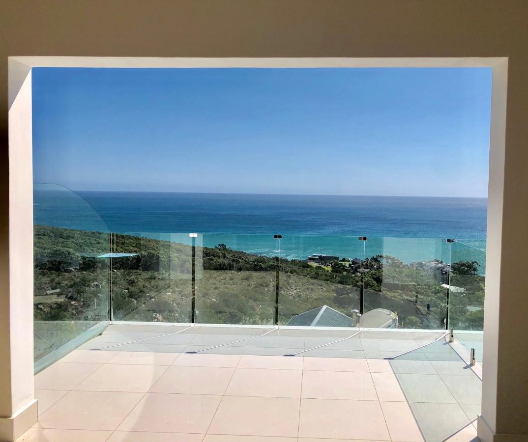Camps Bay Blue Self-catering Apartment Cape Town
