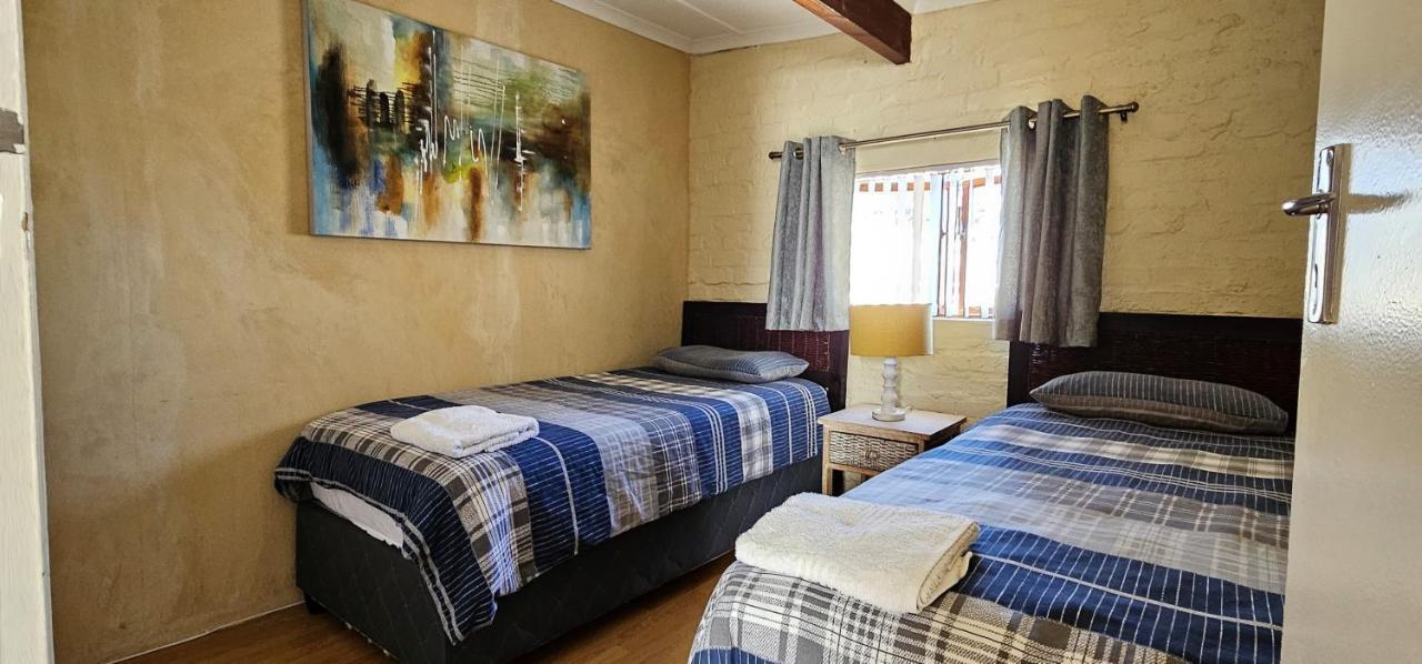 Walters Lane Comfort 2 - No Loadshedding Apartment *