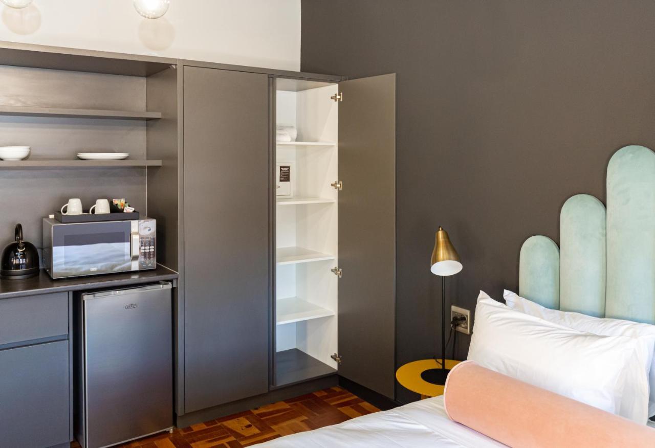 Blackbrick Foreshore Hotel *