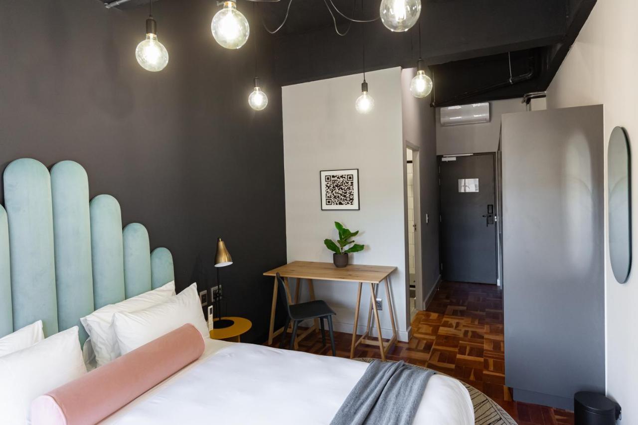 Blackbrick Foreshore Hotel