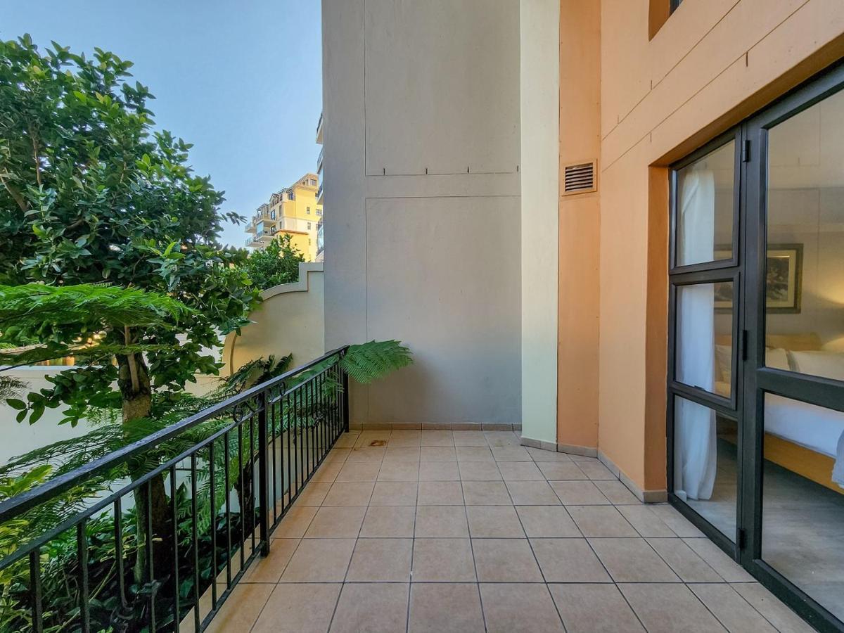 Walkable, Pools, Park And Great For Families * Cape Town