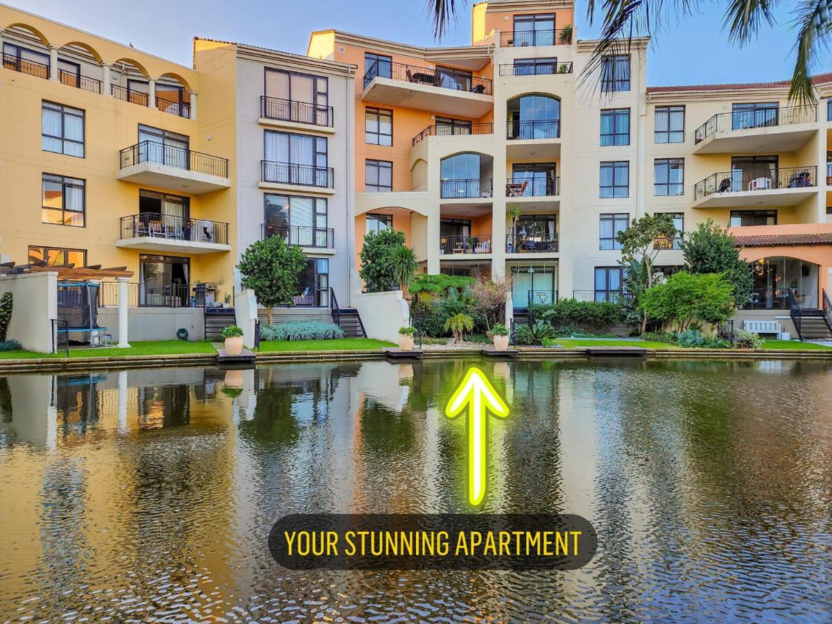 Walkable, Pools, Park And Great For Families Apartment