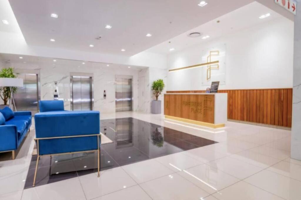 Apartment Foreshore Place Suites *