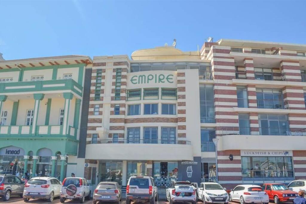 Beachfront On Muizenberg Surfers Corner Apartment Cape Town