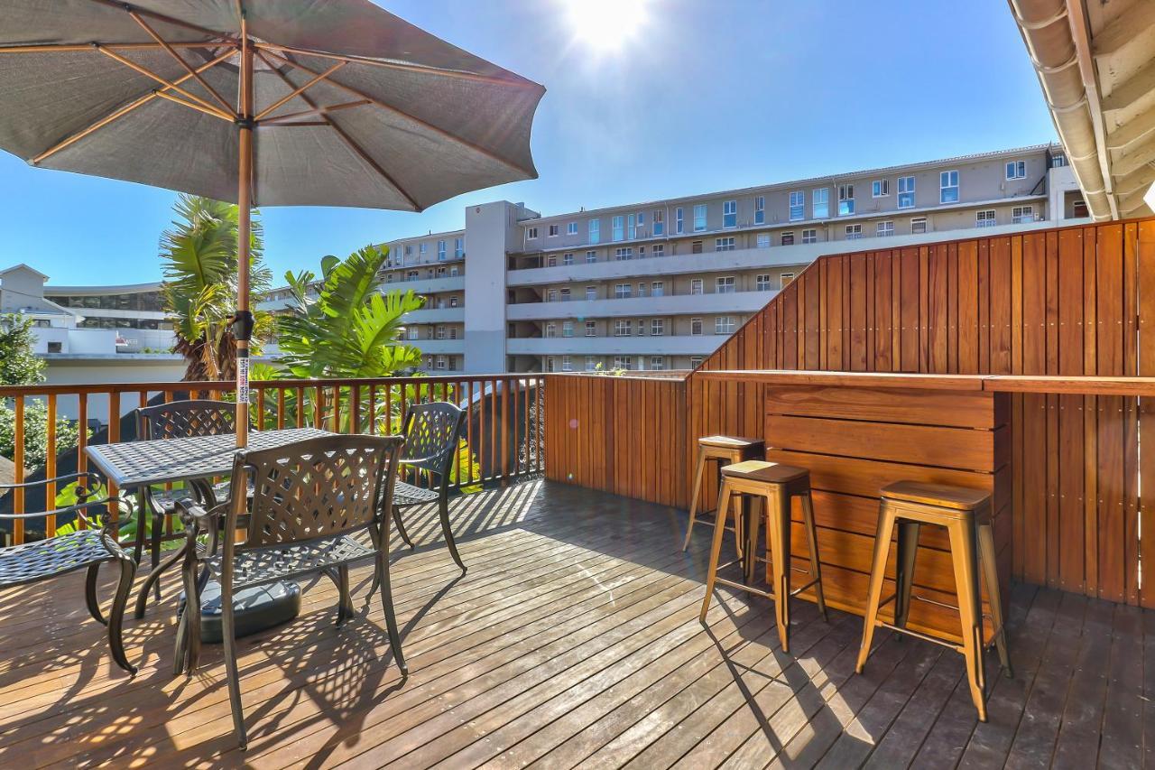 Planet Africa 1 Bedroom Apartment