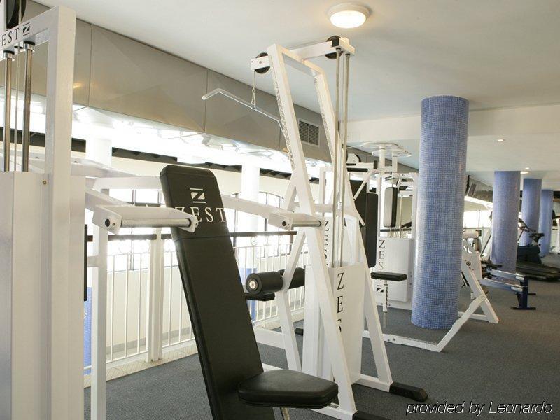 Island Club & Aparthotel 4*