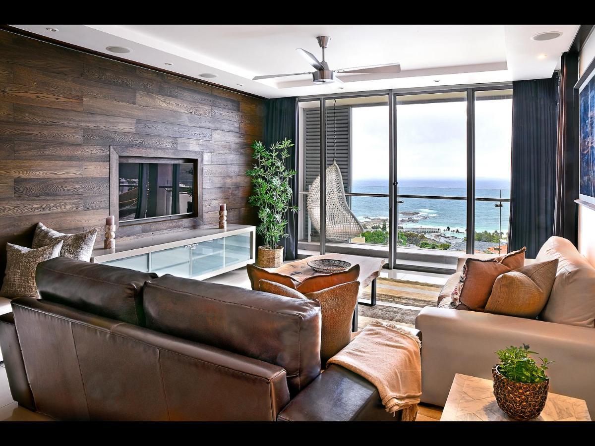 The Crystal 203 Camps Bay - Back-up Power * Cape Town