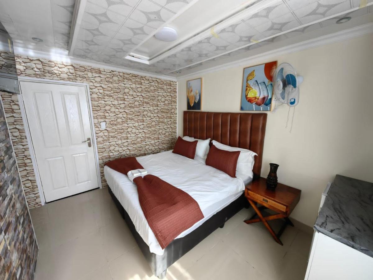 Essential Lodge23 * Cape Town