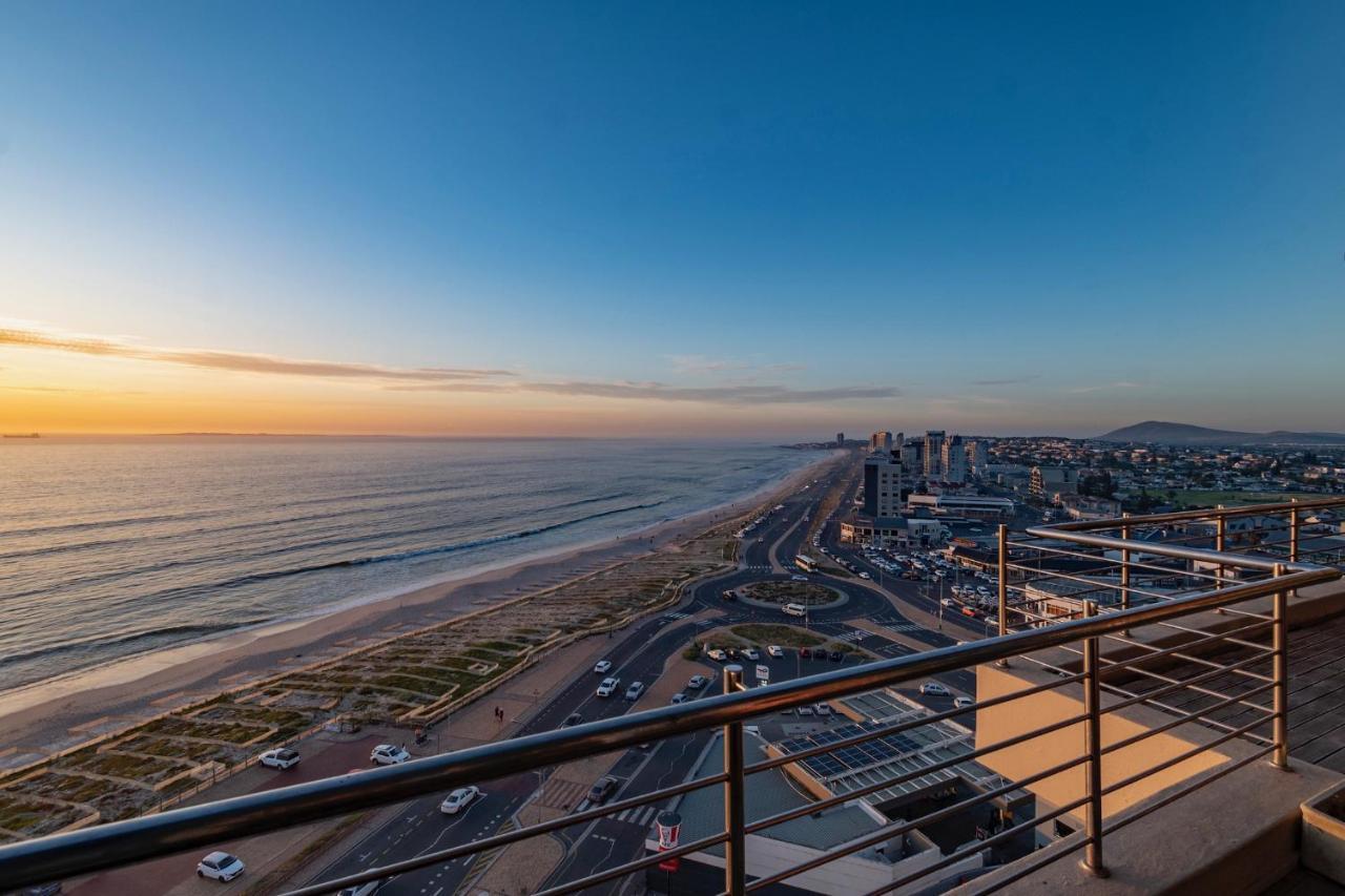 Serviced Penthouse, 100k Gemstone Display, Ensuite Cidade Do Cabo