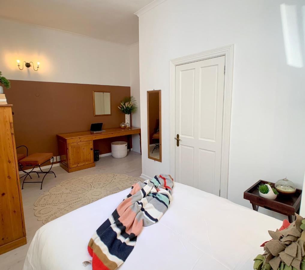 Dale Court Guest house