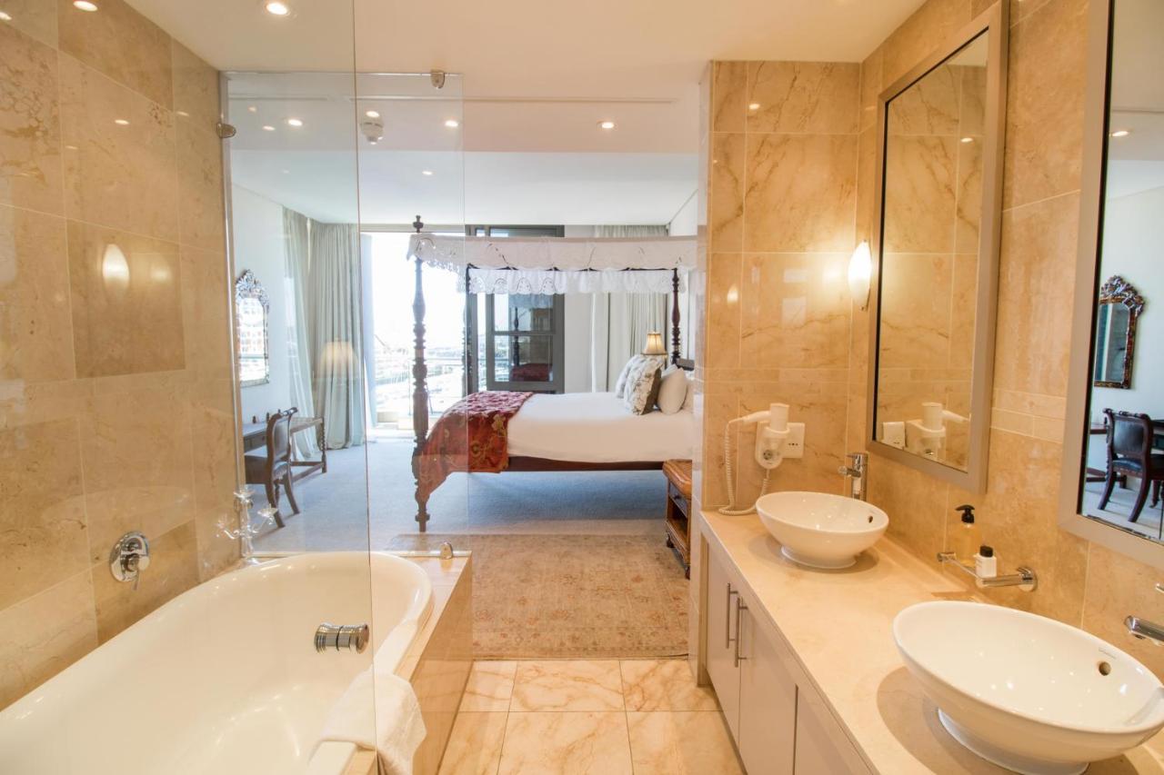 Waterfront Marina 2 Bedroom Yacht View Apartment Cape Town