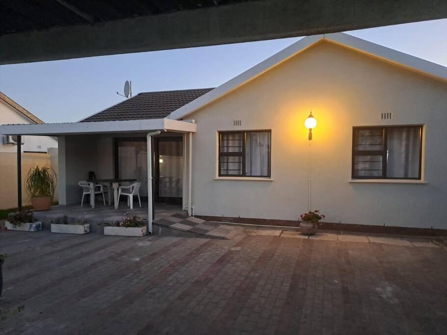 Addai Self Catering Brackenfell Durbanville Area * Cape Town