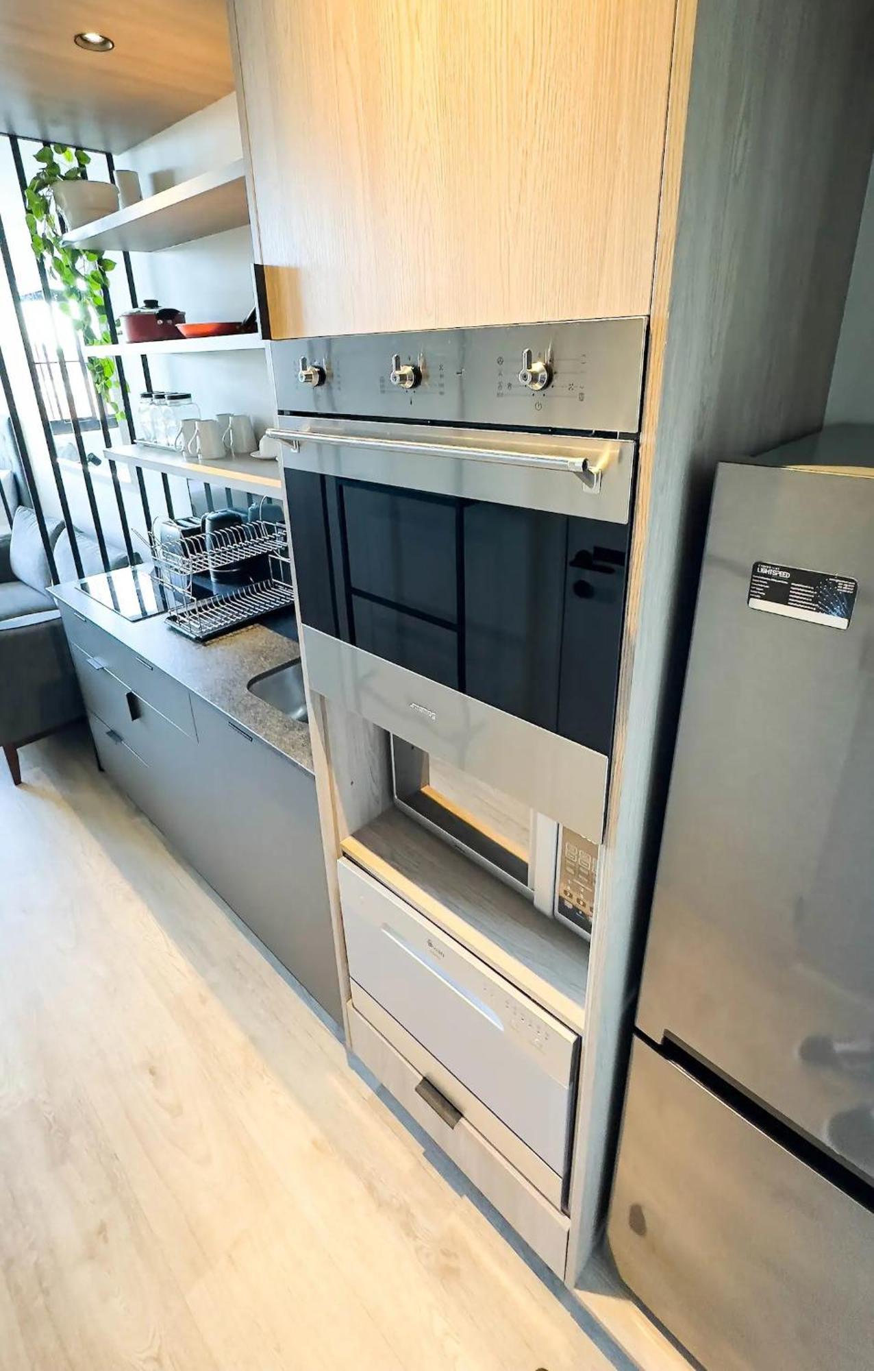 Luxury Tiny / Co_living / Views Apartment