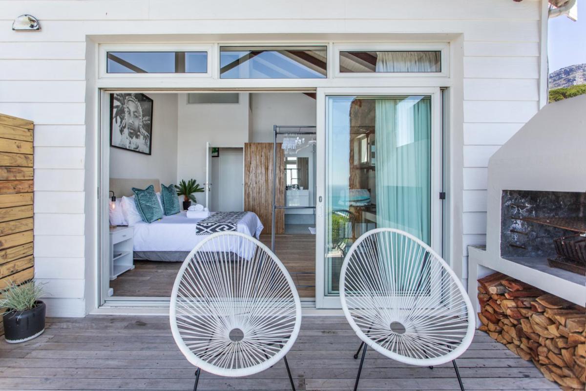 Far Horizons Camps Bay 4*