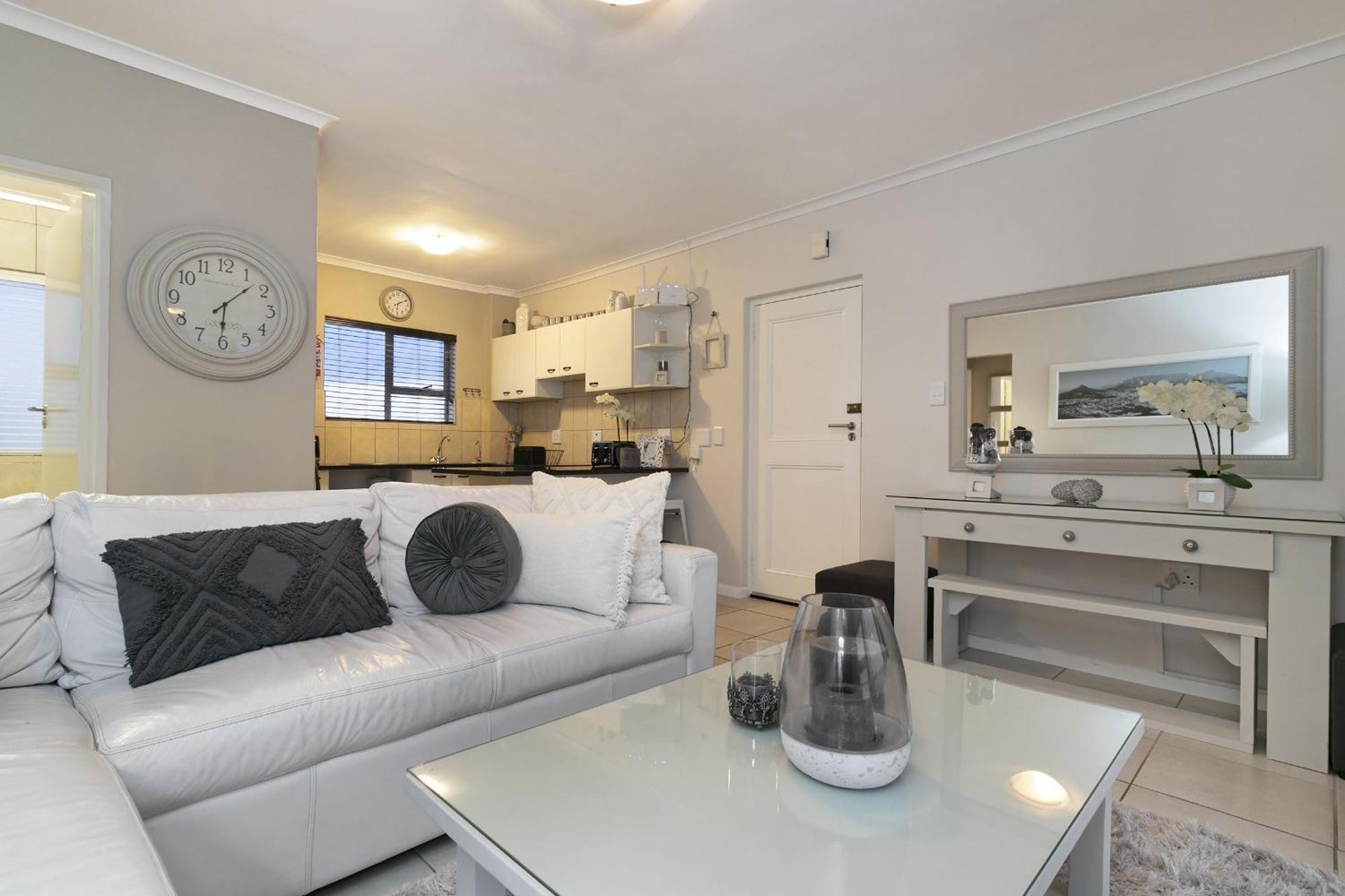 Big Bay Club 21 By Host Agents Cape Town