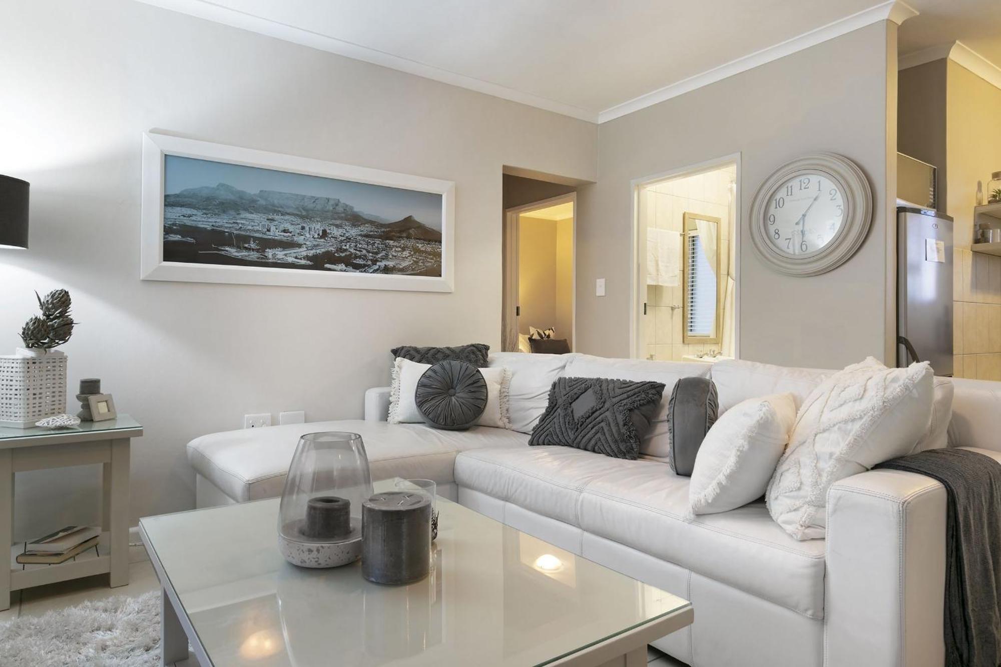Big Bay Club 21 By Host Agents Apartment