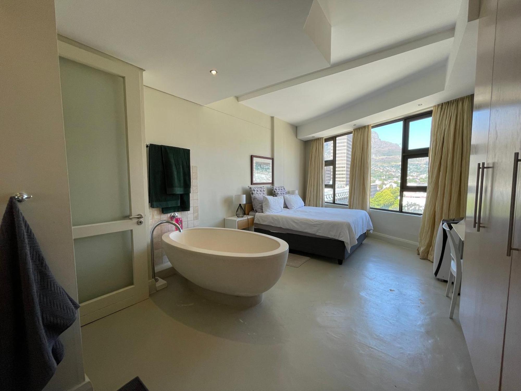Apartment Piazza On Church 1004 By Ctha Cape Town