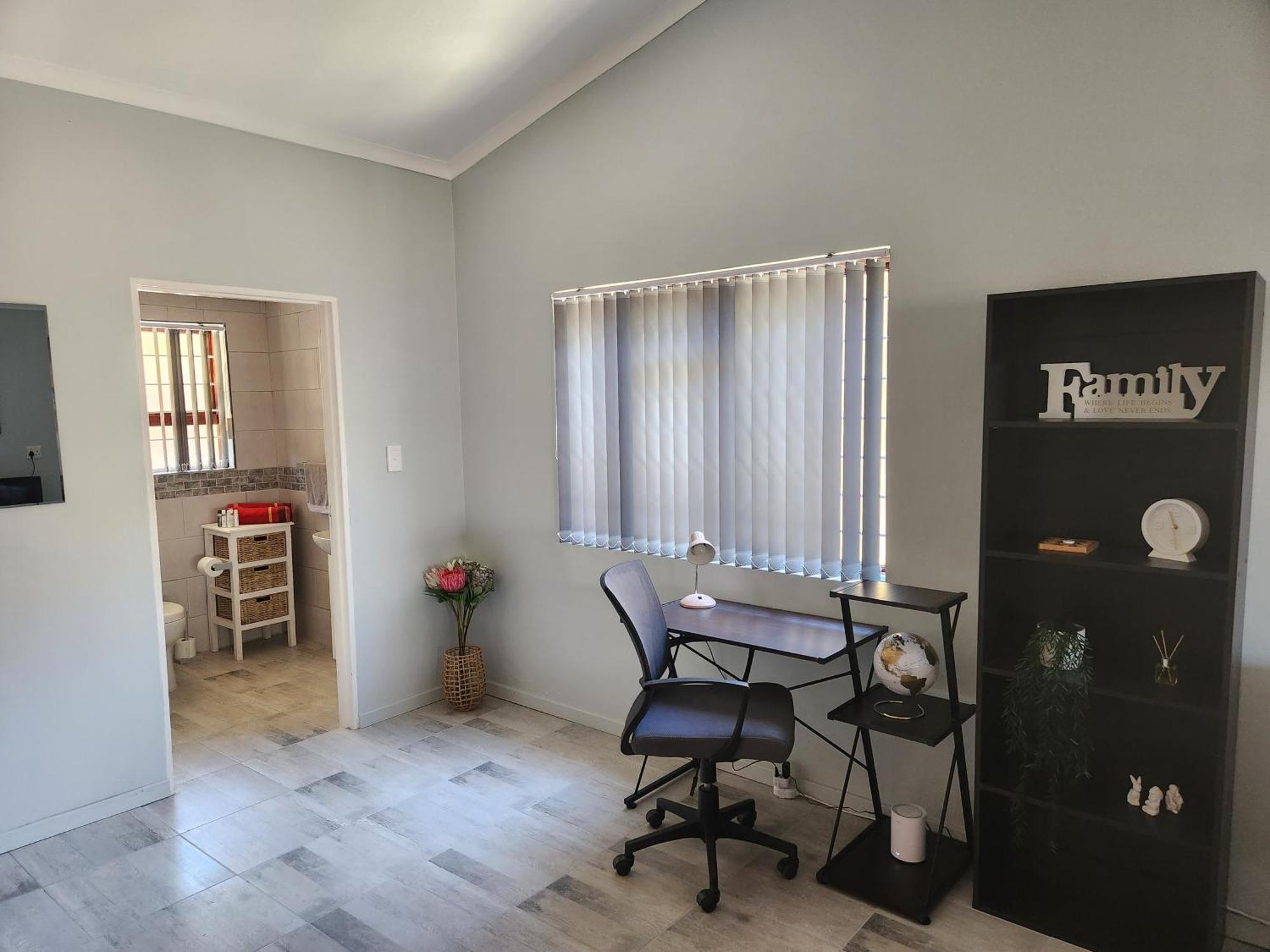 Apartment Thys' Place Cape Town