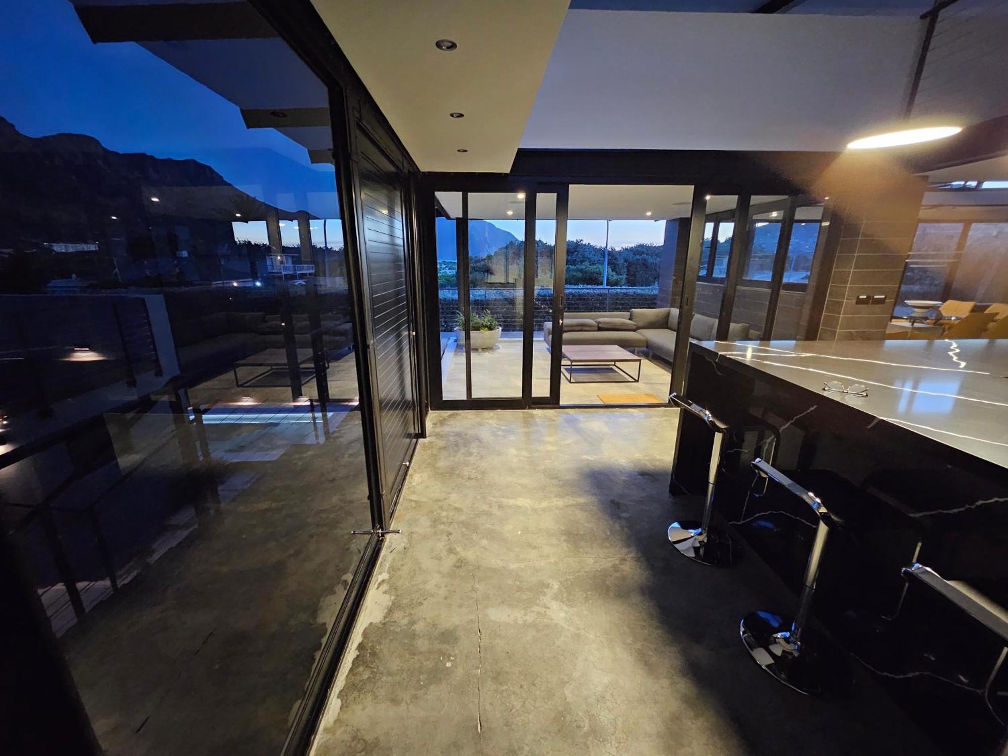 Villa 1 On Royal Cape Town