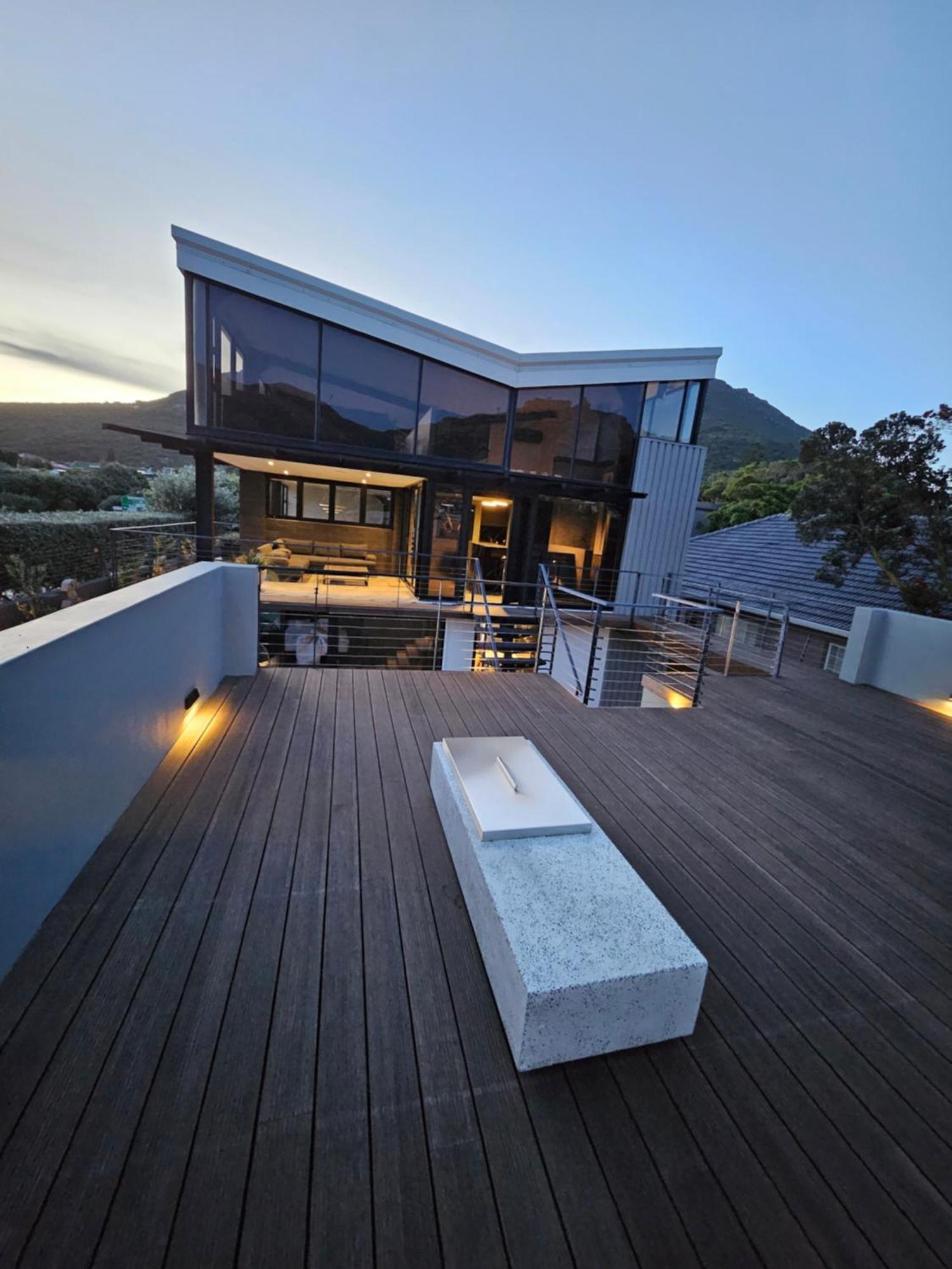Villa 1 On Royal *