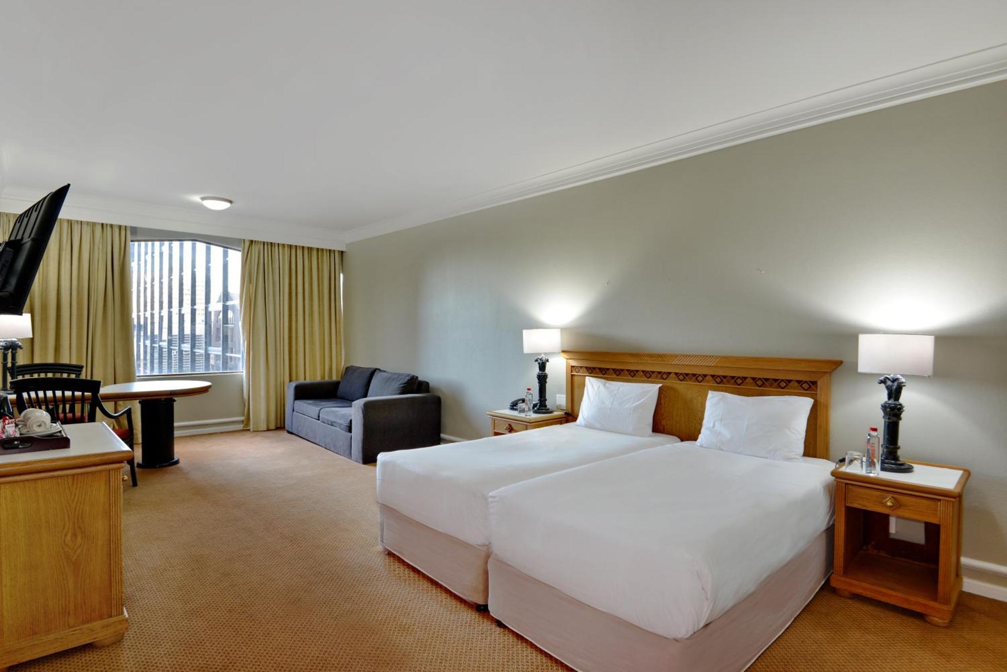 Hotel The Capetonian - Halal Cape Town