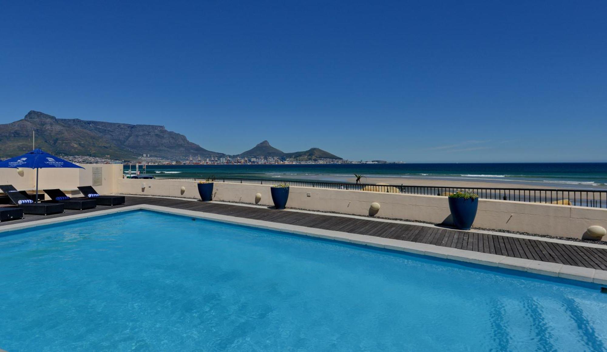 Hotel Lagoon & 4*