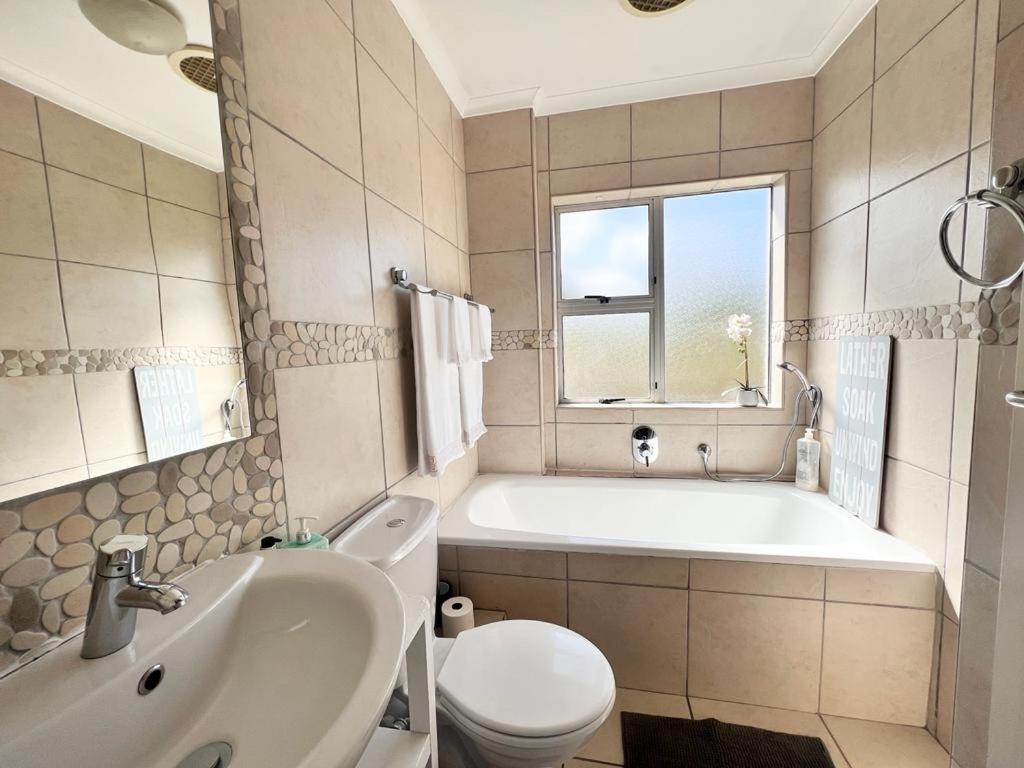 Bella Casa - Seaview-Beach Club Apartment