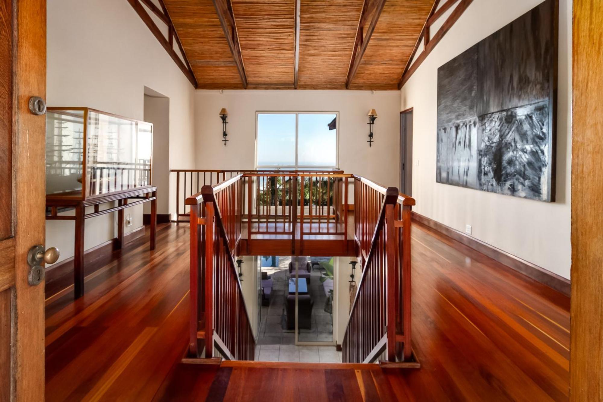 Villa The Cape Bali Luxury With Ocean Views In Camps Bay