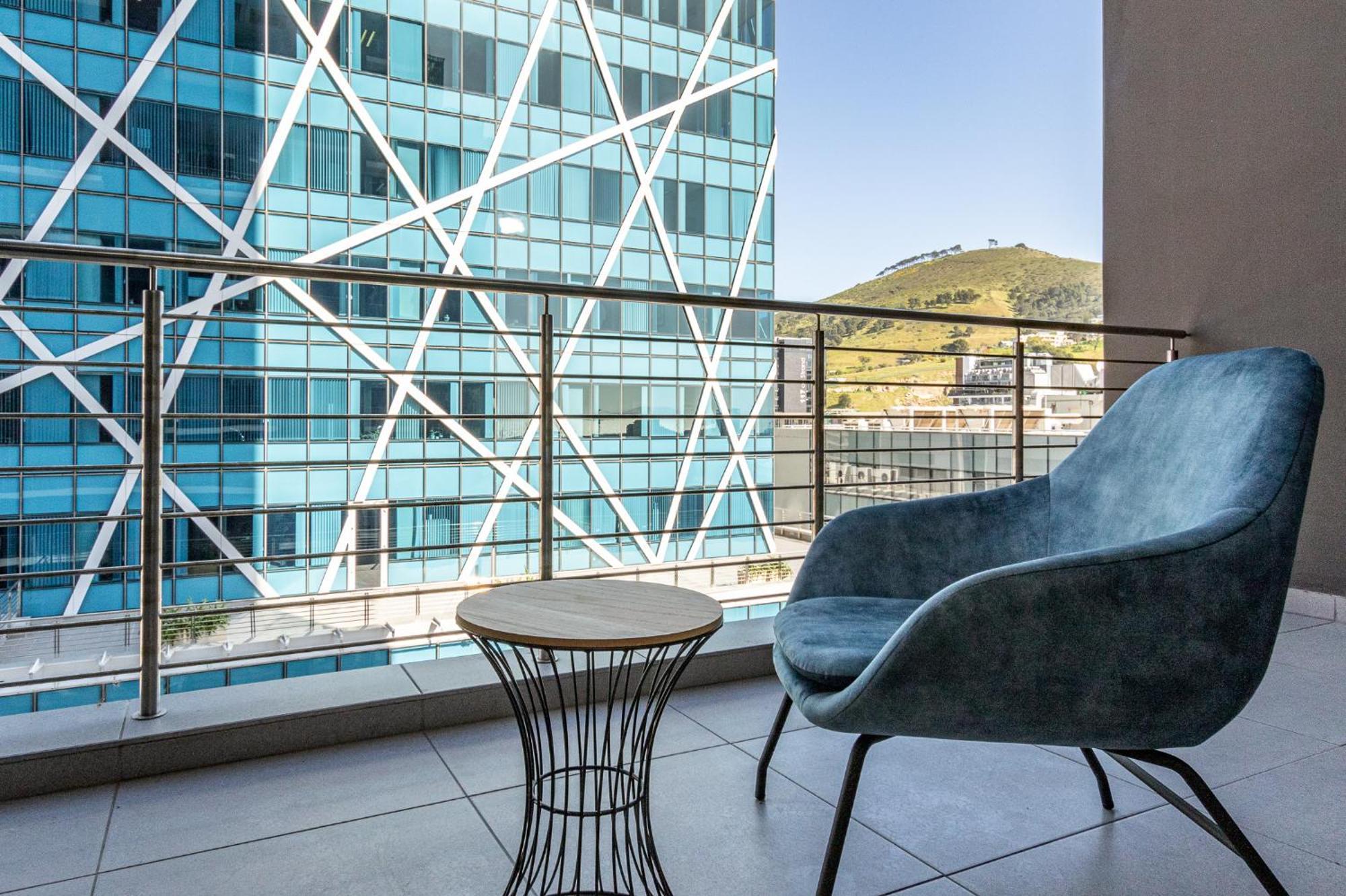 16 On Bree One Bedroom With Amazing Views Of Apartamento *