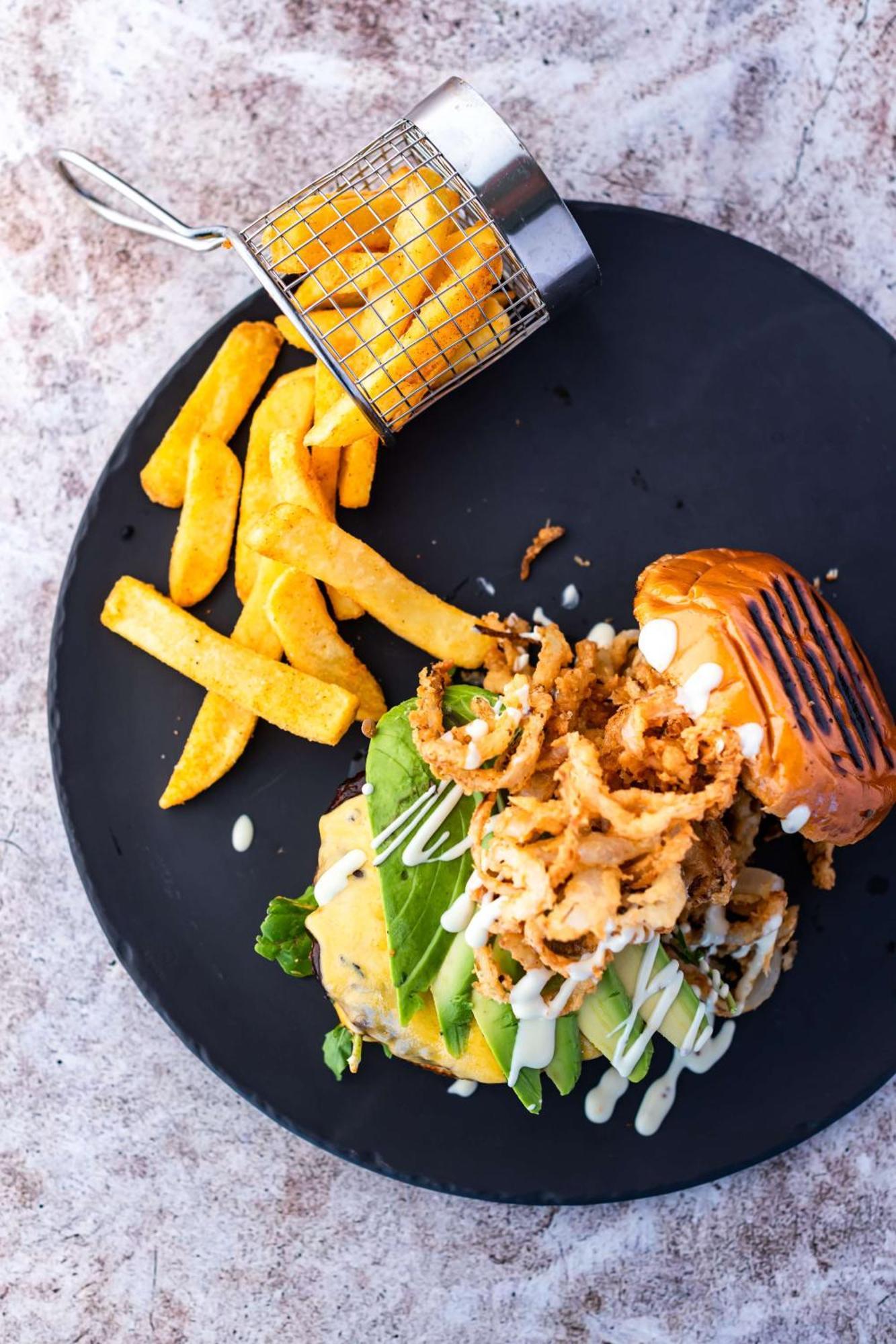 Radisson Red V&a Waterfront Hotel 3*
