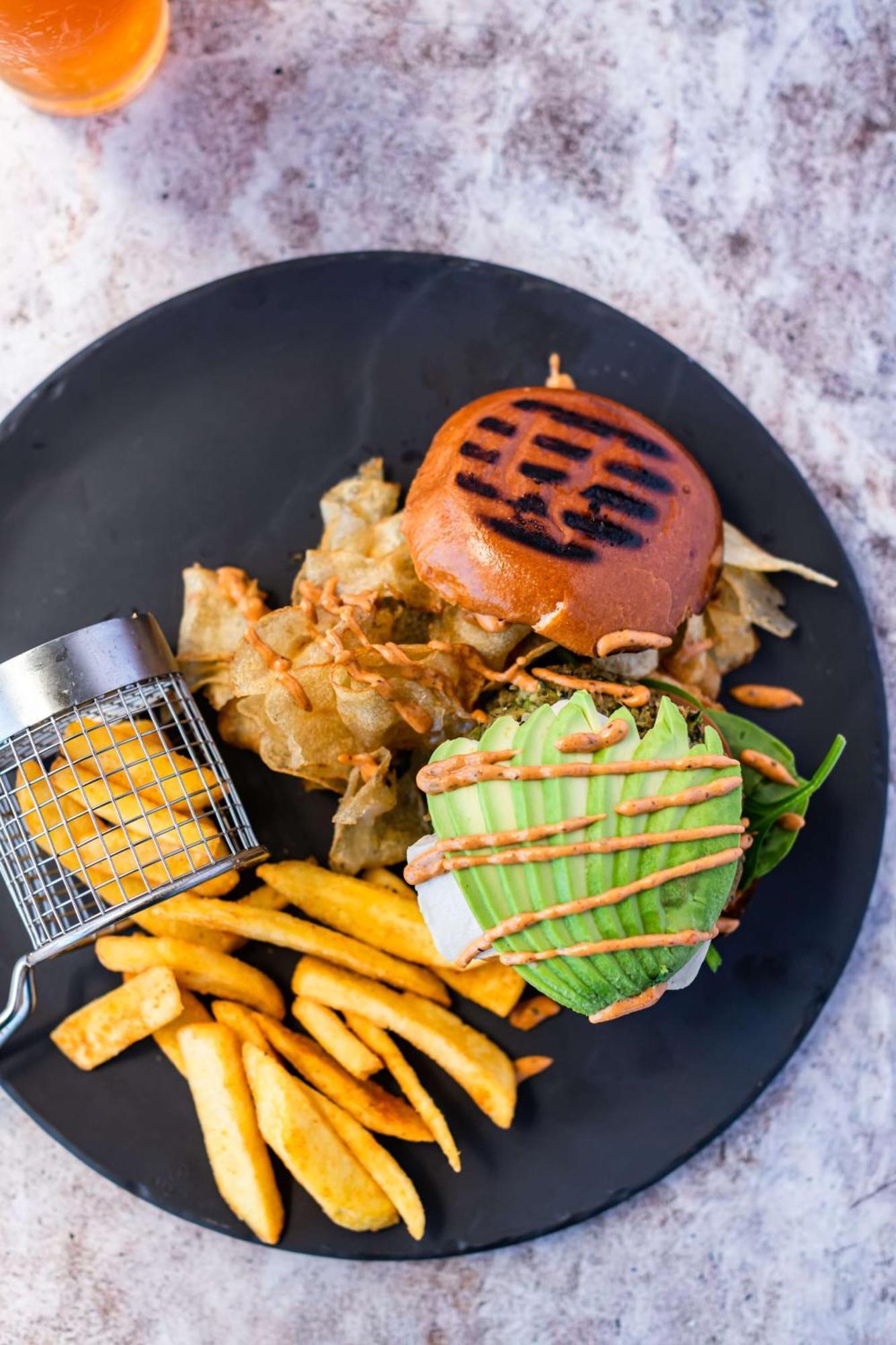 Radisson Red V&a Waterfront Hotel 3*