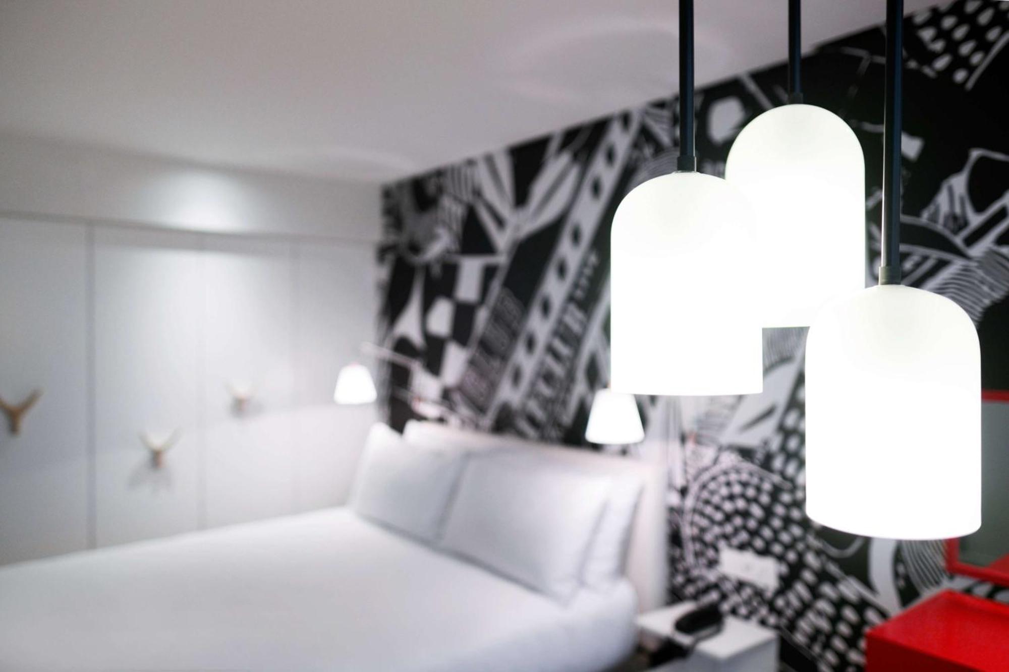 Radisson Red V&a Waterfront Hotel Cape Town