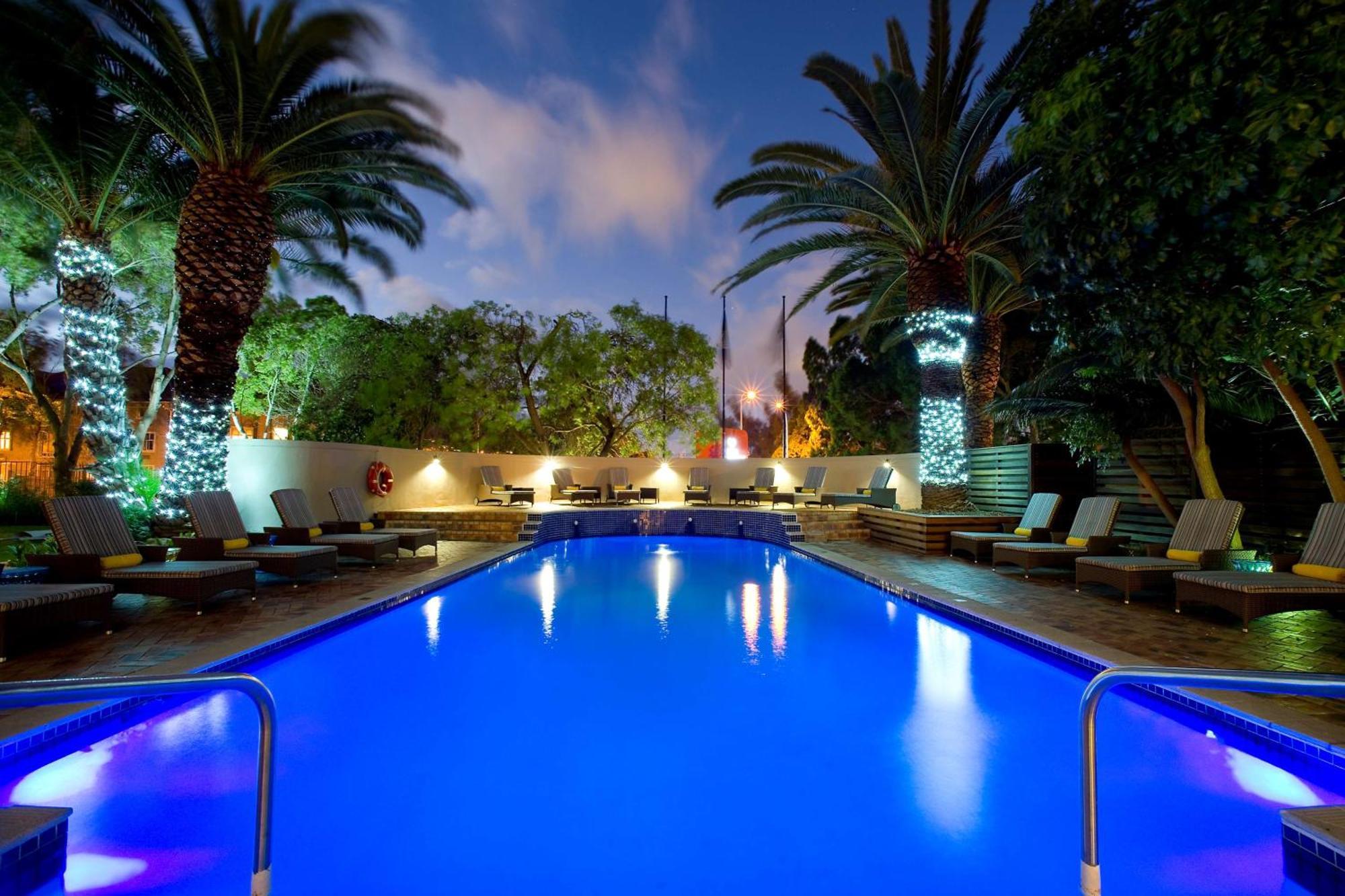 Sunsquare Gardens Hotel