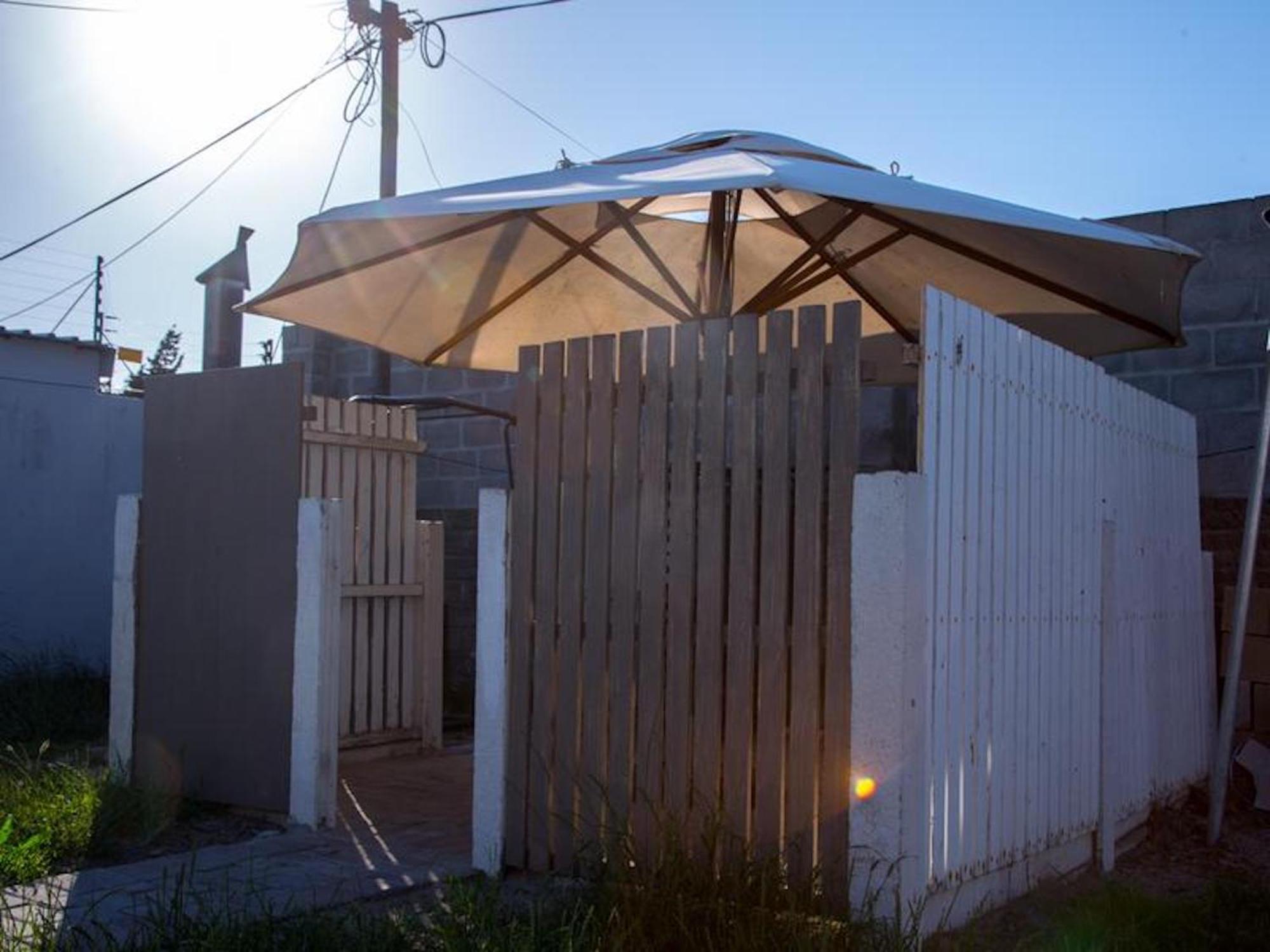 Guest house Relaxing Guest Huse In The Heart Of Ndabeni 2*