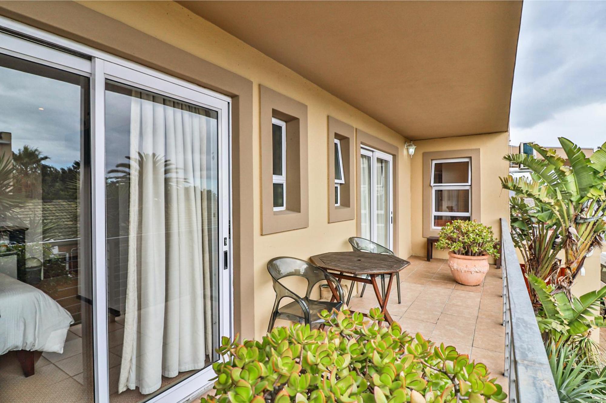 Kwantu 2 Guest house Cape Town