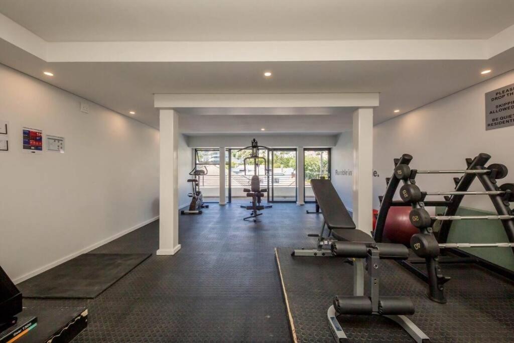 Apartment Gem In The Heart Of Sea Point With Backup Power