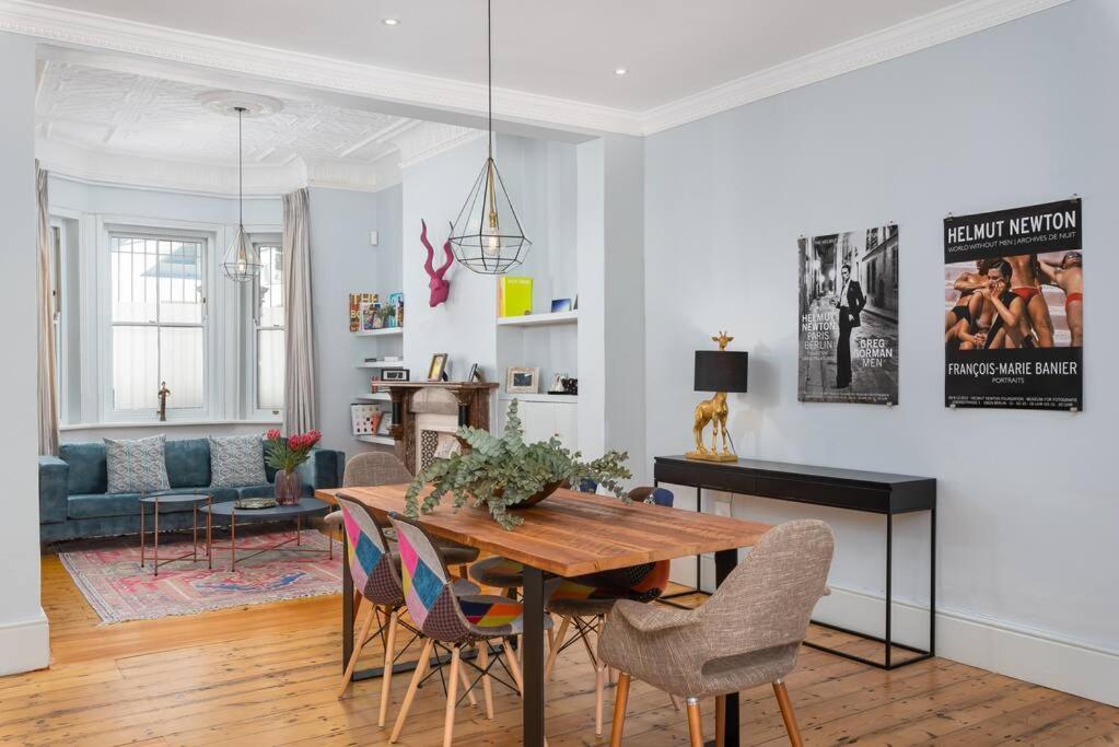 Victorian 2Br Views, Charm & Central Stay *