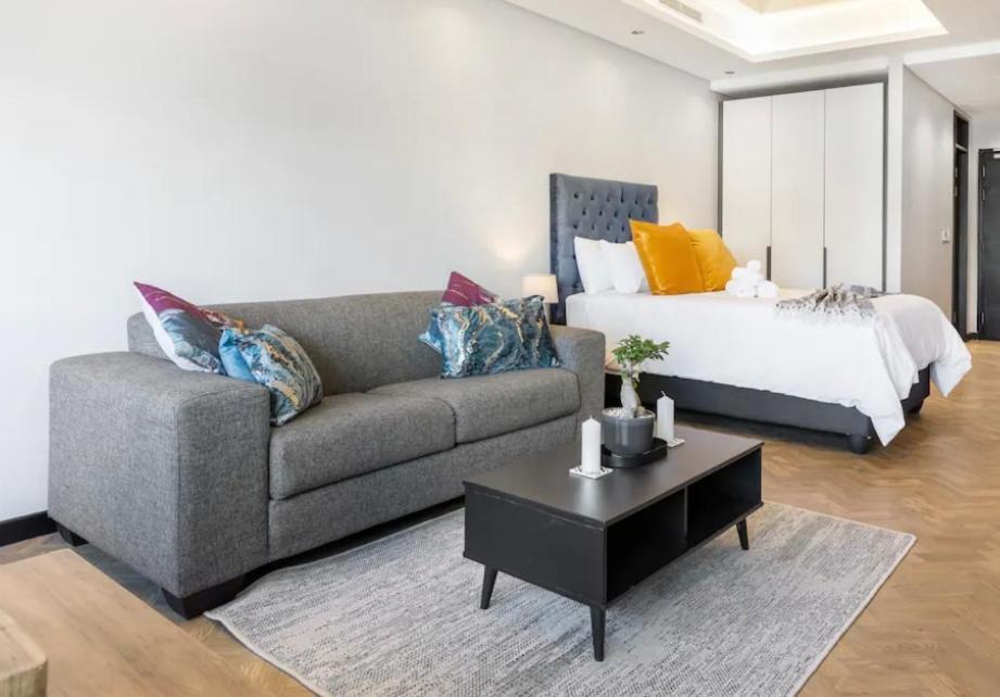 Deluxe Charm Loadshedding Free Apartment